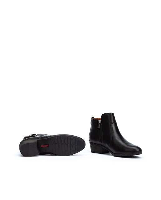 Botines de mujer Pikolinos de piel con cremallera en color negro · Pikolinos  · El Corte Inglés