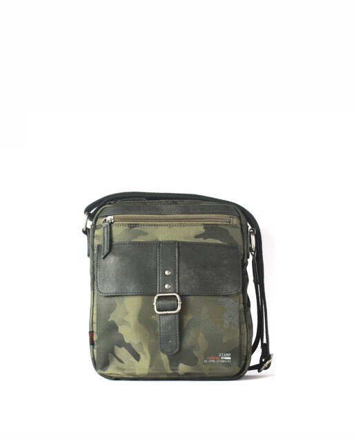 Bandolera de hombre en camuflaje color verde kaki · Stamp · El Corte Inglés