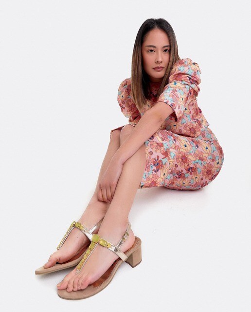 Falda midi con estampado floral · Cuplé · El Corte Inglés