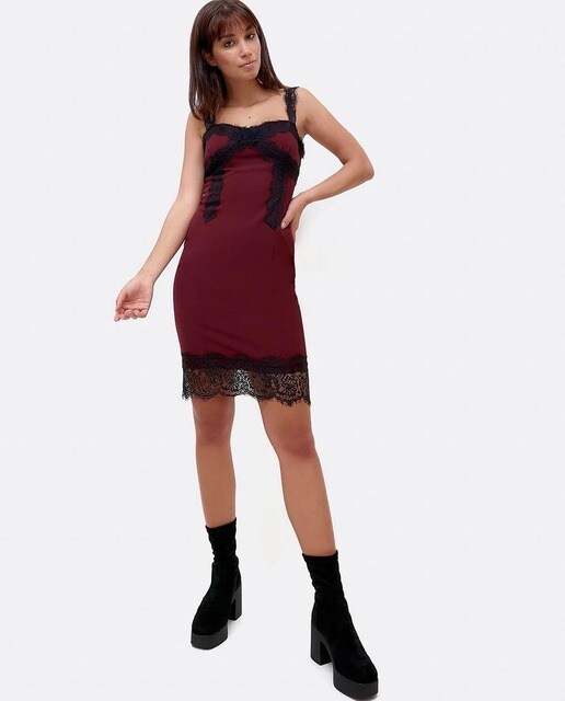 Vestido de encaje en liso · Cuplé · El Corte Inglés