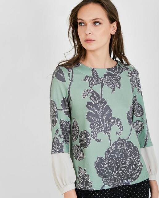 Camiseta de mujer con cuello redondo y estampado de hojas · Trucco · El  Corte Inglés
