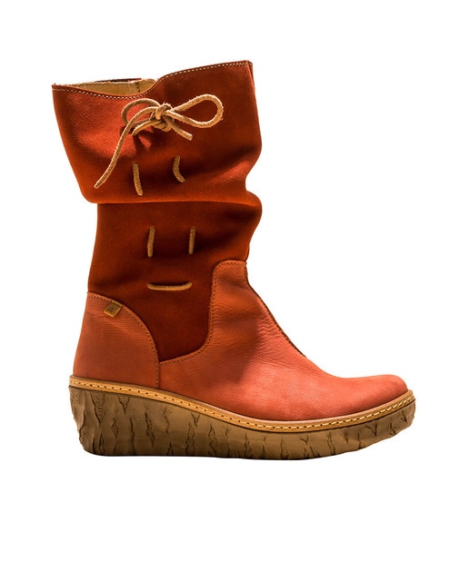 Botas de mujer de piel en color rojo · El Naturalista · El Corte Inglés