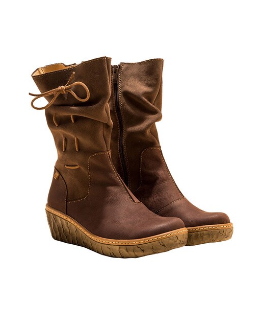 Botas de mujer de piel en color marrón oscuro · El Naturalista · El Corte  Inglés