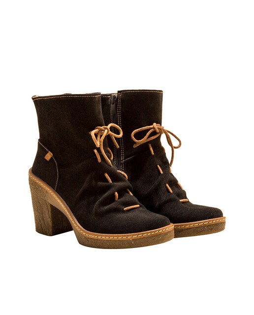 Botines de mujer de piel en color negro · El Naturalista · El Corte Inglés