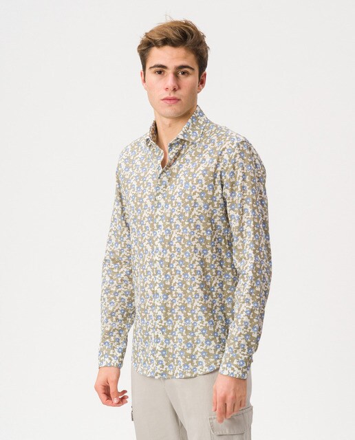 Camisa de hombre slim fit con estampada en flores multicolor · Etiem · El  Corte Inglés