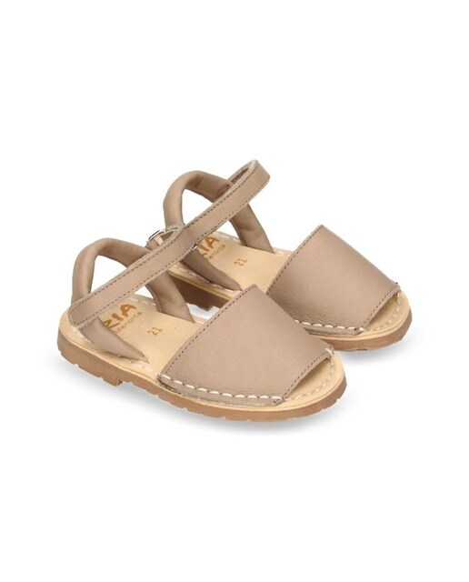 Sandalias de bebés tipo menorquinas de piel color visón con suela anatómica  · RIA Menorca · El Corte Inglés