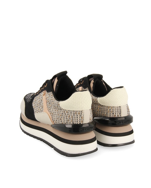 Zapatillas deportivas de mujer en color crudo y negro con plataforma ·  Gioseppo · El Corte Inglés
