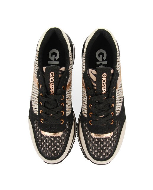 Zapatillas deportivas de mujer en color crudo y negro con plataforma ·  Gioseppo · El Corte Inglés