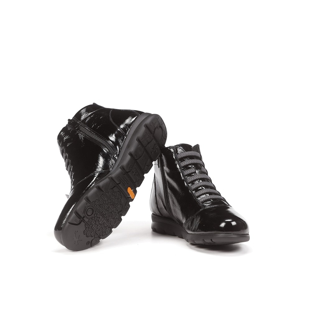 Botines de mujer en color negro acabado charol - Fluchos - Negro Negro-4