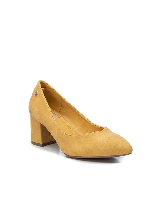 Zapatos de salón de mujer color amarillo con tacón cuadrado · Xti · El Corte  Inglés