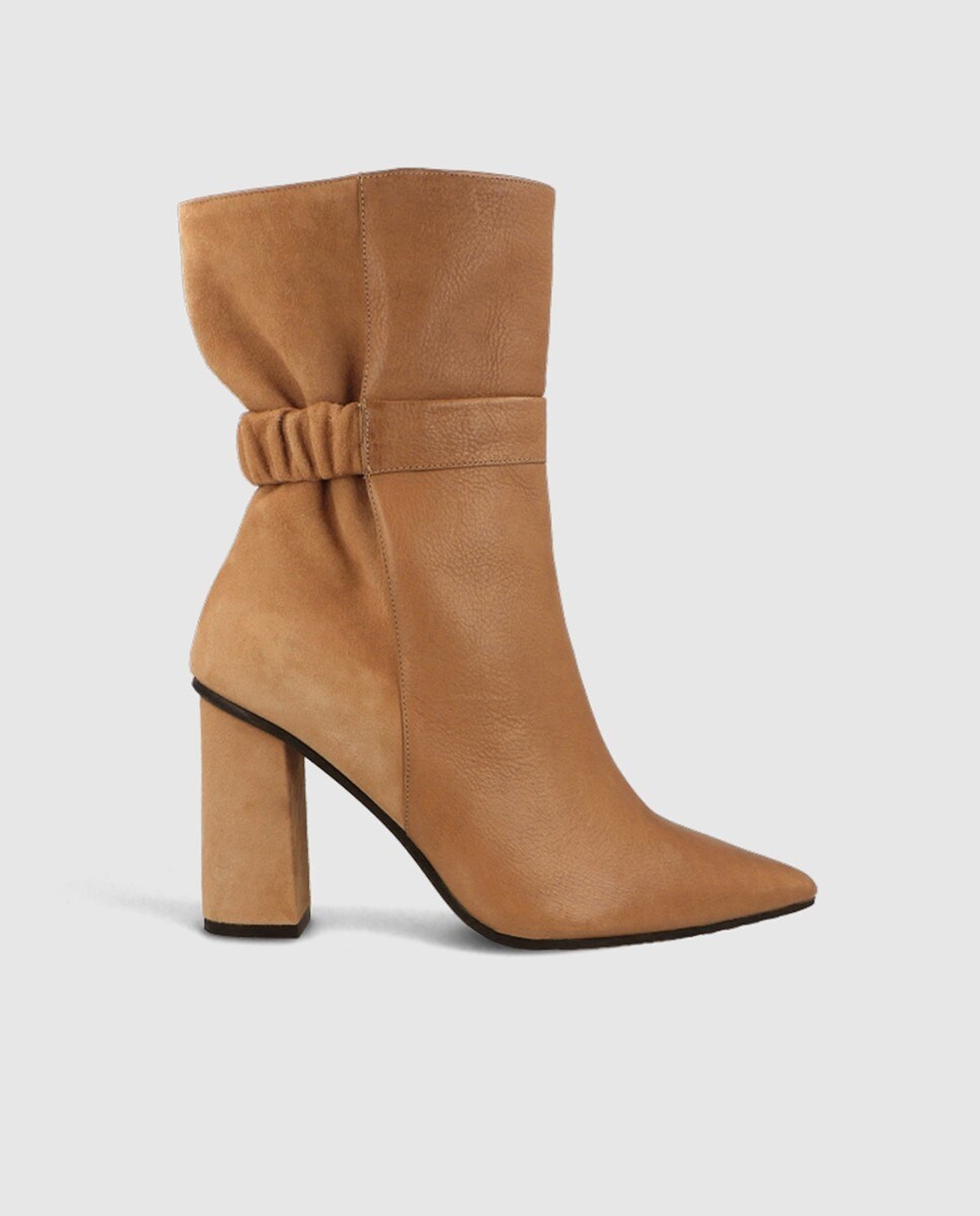 Botas de mujer Lodi en piel lisa combinada con ante de color beige · El Corte Inglés Botas de mujer Lodi en piel lisa combinada con ante de color beige · El Corte Inglés