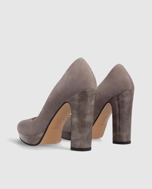 Zapatos de salón de mujer con plataforma en ante de color gris · Lodi · El  Corte Inglés