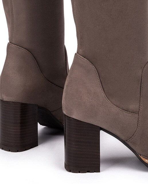 Botas de mujer de tejido en color topo · Pedro Miralles · El Corte Inglés