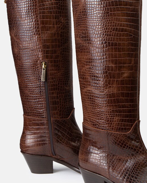 Botas de mujer de piel efecto coco color marrón · Vienty · El Corte Inglés
