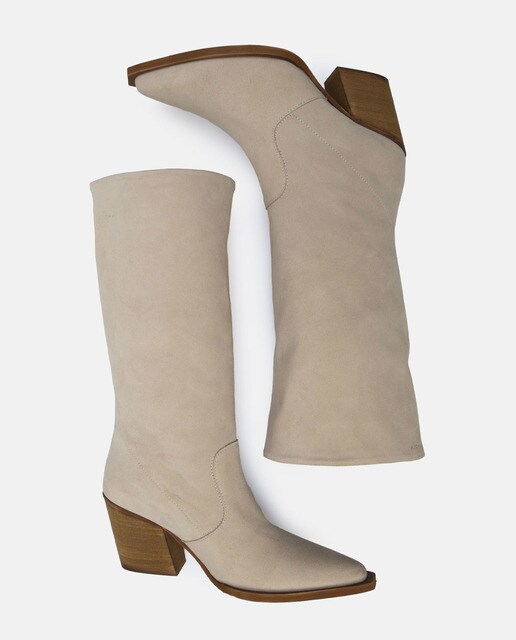 Botas de mujer arrugadas de piel color beige · Vienty · El Corte Inglés
