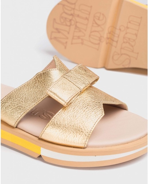 Sandalias de mujer de piel color oro · Wonders · El Corte Inglés