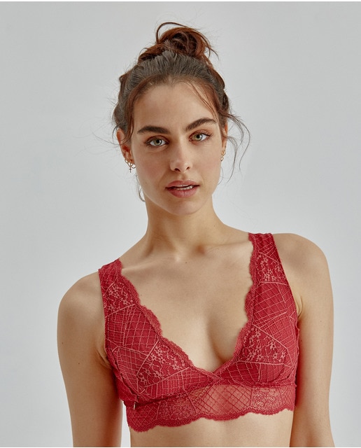 Bralette Vagary estilo crop top con enca