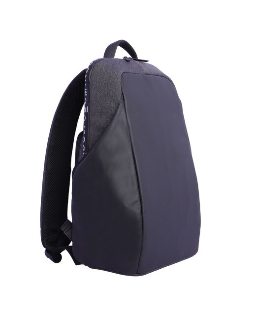Mochila de hombre Adolfo Domínguez negro con cremallera · Adolfo Dominguez  · El Corte Inglés