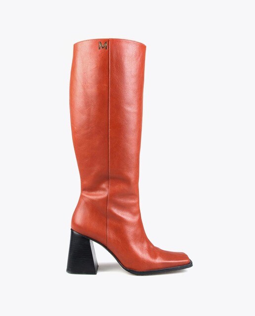Bota caña alta blanca | CALL ME LOLA | Lola Casademunt