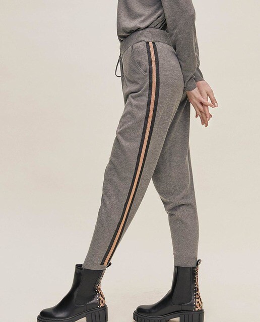 Pantalón jogger de mujer de punto con goma en la cintura · Lola Casademunt  · El Corte Inglés