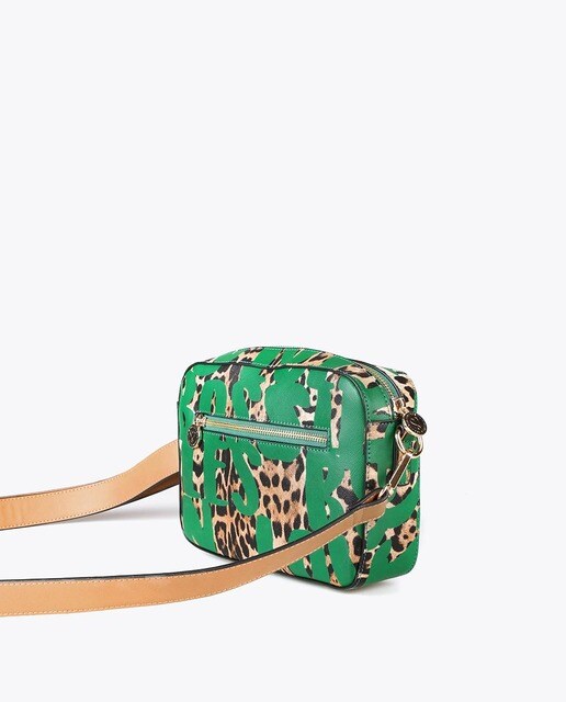 Bandolera de mujer Lola Casademunt en estampado animal print y letras · Lola  Casademunt · El Corte Inglés