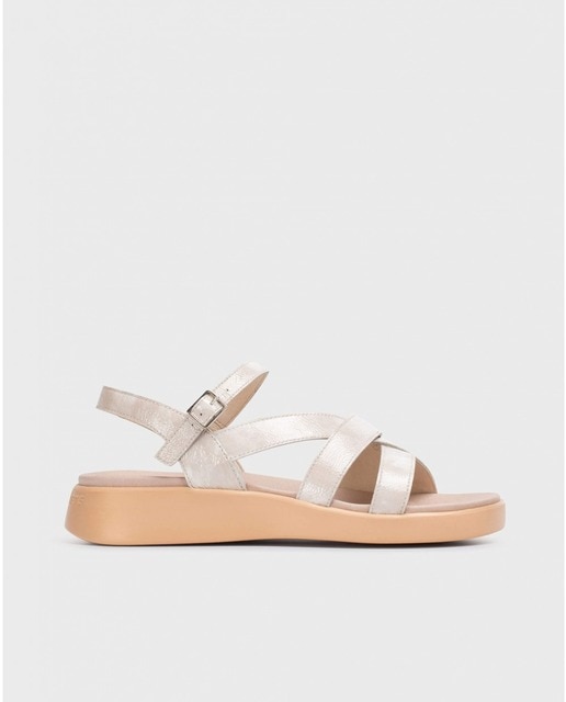Sandalias planas de mujer de piel color natural · Wonders · El Corte Inglés