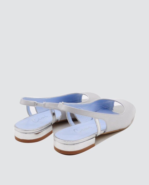 Sandalias planas de mujer by Claudia Civilleri de raso en color plata ·  CIVI · El Corte Inglés
