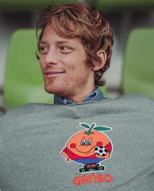 Sudadera de hombre Colección Naranjito en color gris con dibujo bordado  frontal · El Ganso · El Corte Inglés