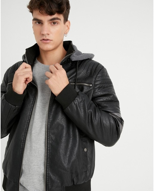 cazadora biker con capucha