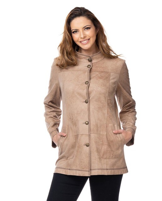 Chaqueta de mujer con pespuntes al tono y botones · FSH · El Corte Inglés
