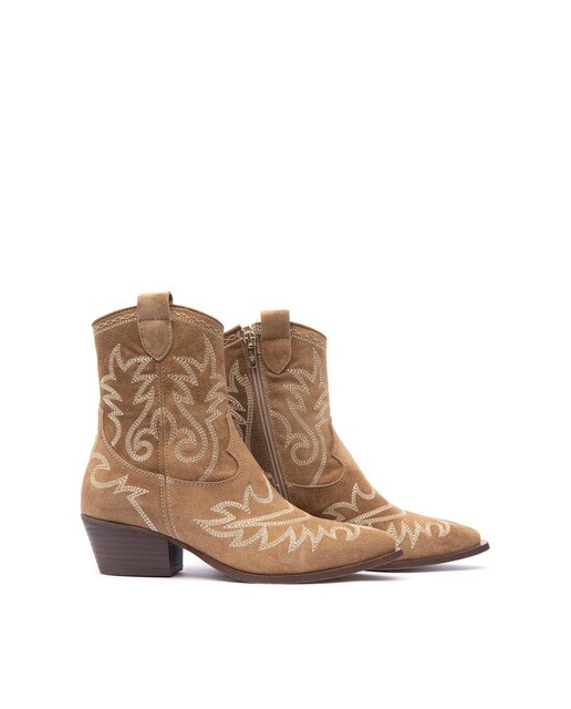 Botines de mujer de piel baby silk color marrón claro · Alpe · El Corte  Inglés