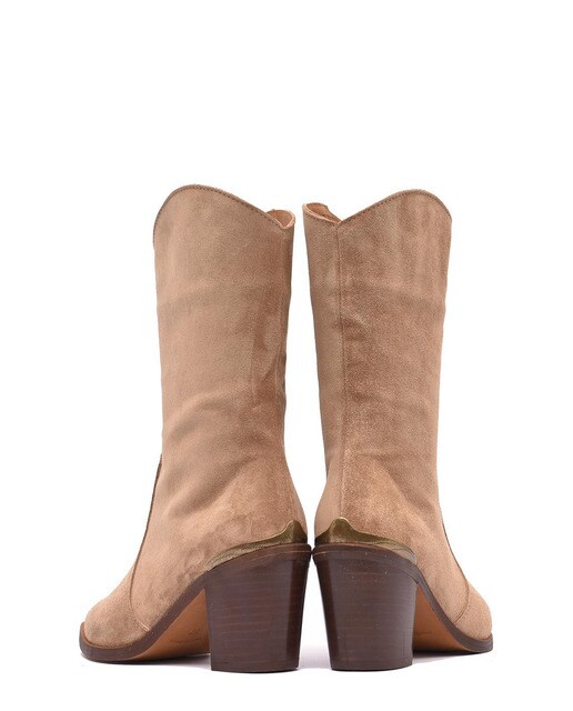 Botas de mujer de piel baby silk color marrón claro · Alpe · El Corte Inglés