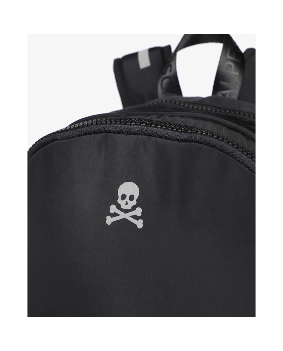 Mochila de hombre Scalpers en negro con bolsillo frontal · Scalpers · El  Corte Inglés
