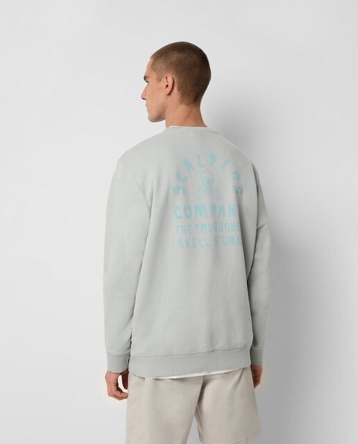 Sudadera de hombre en verde con dibujo trasero · Scalpers · El Corte Inglés
