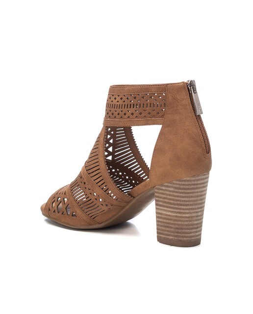 Compra Sandalias Xti para mujer online baratas | Tendencias 2022 en  Shopalike.es