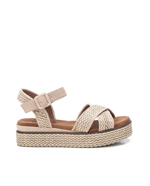 Sandalias de plataforma de mujer color beige con cierre de hebilla · Refresh  · El Corte Inglés