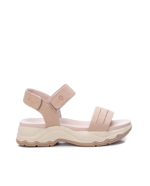 Sandalias de plataforma de mujer de piel color nude con cierre adherente ·  Carmela · El Corte Inglés