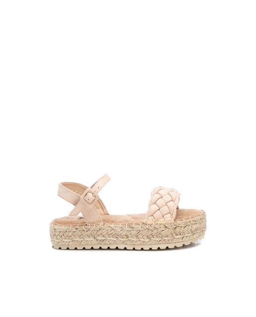 Sandalias de niña color beige con cierre de hebilla y plataforma · Xti · El  Corte Inglés