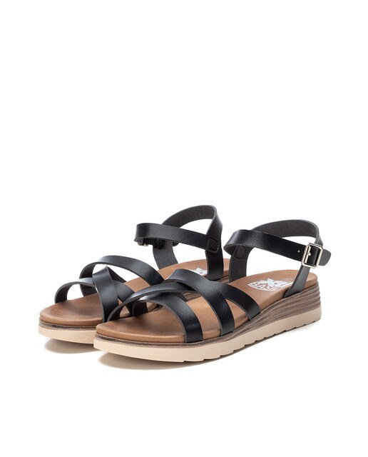 Sandalias de cuña de mujer color negro con cierre de hebilla · Xti · El  Corte Inglés