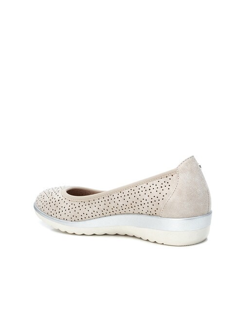 Bailarinas de mujer con cuña color beige · Xti · El Corte Inglés