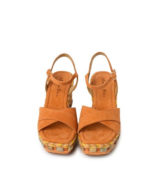 Sandalias de cuña de mujer de piel en naranja con cuña trenzada · Alma en  Pena · El Corte Inglés