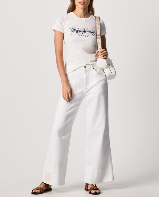 Camiseta de mujer manga corta con logo frontal estampado · Pepe Jeans · El  Corte Inglés