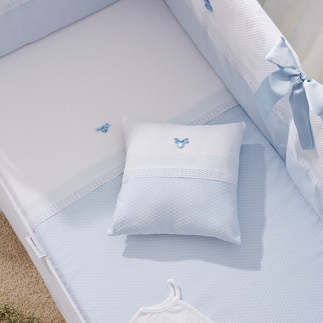 Juego textil de 2 piezas para cuna (70x140): (edredón+protector) Bimbiclass  Venecia en blanco y azul · El Corte Inglés