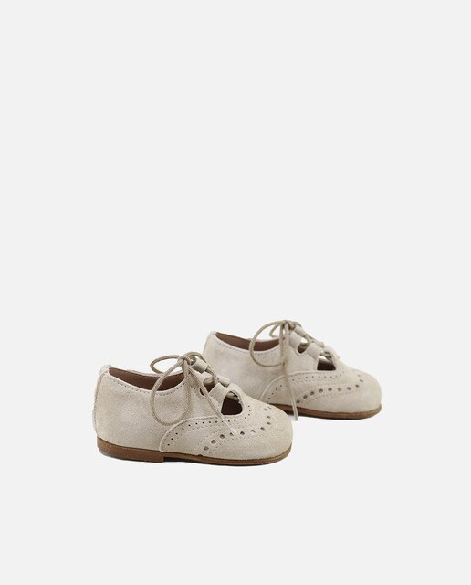 Zapato inglés de bebés de ante color beige · Eli 1957 · El Corte Inglés
