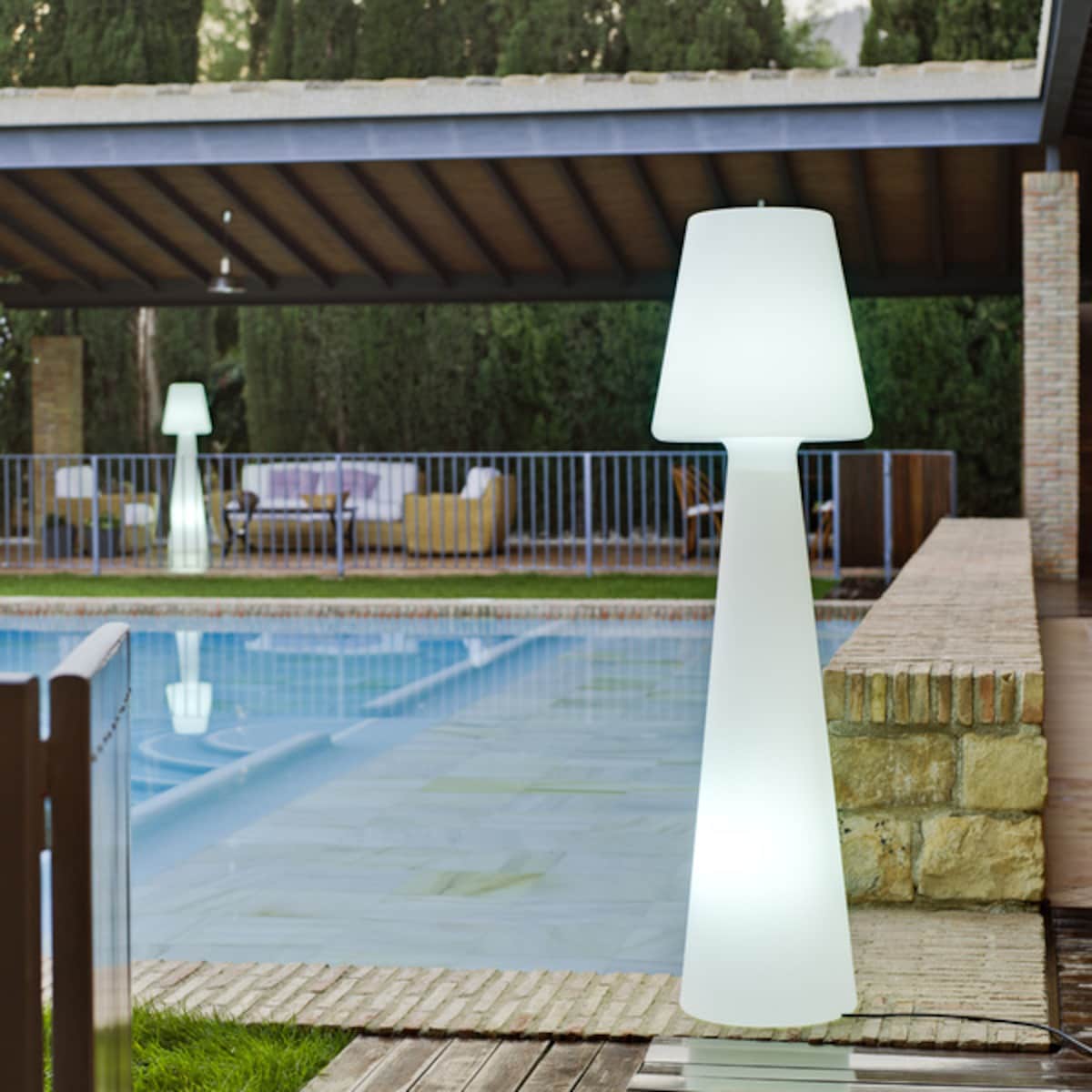 Candeeiro de Pé Exterior Lola Branco-5