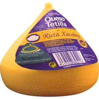 queso gallego de vaca elaborado con leche pasteurizada DOP Queso Tetilla pieza 650 g - Ruta Xacobea