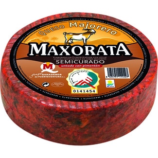 queso canario de cabra semicurado untado con pimentón elaborado con leche pasteurizada DOP Majorero peso aproximado pieza 3,5 kg - Maxorata