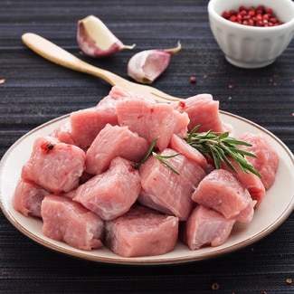 Carne magra troceada para guisar de ternera blanca