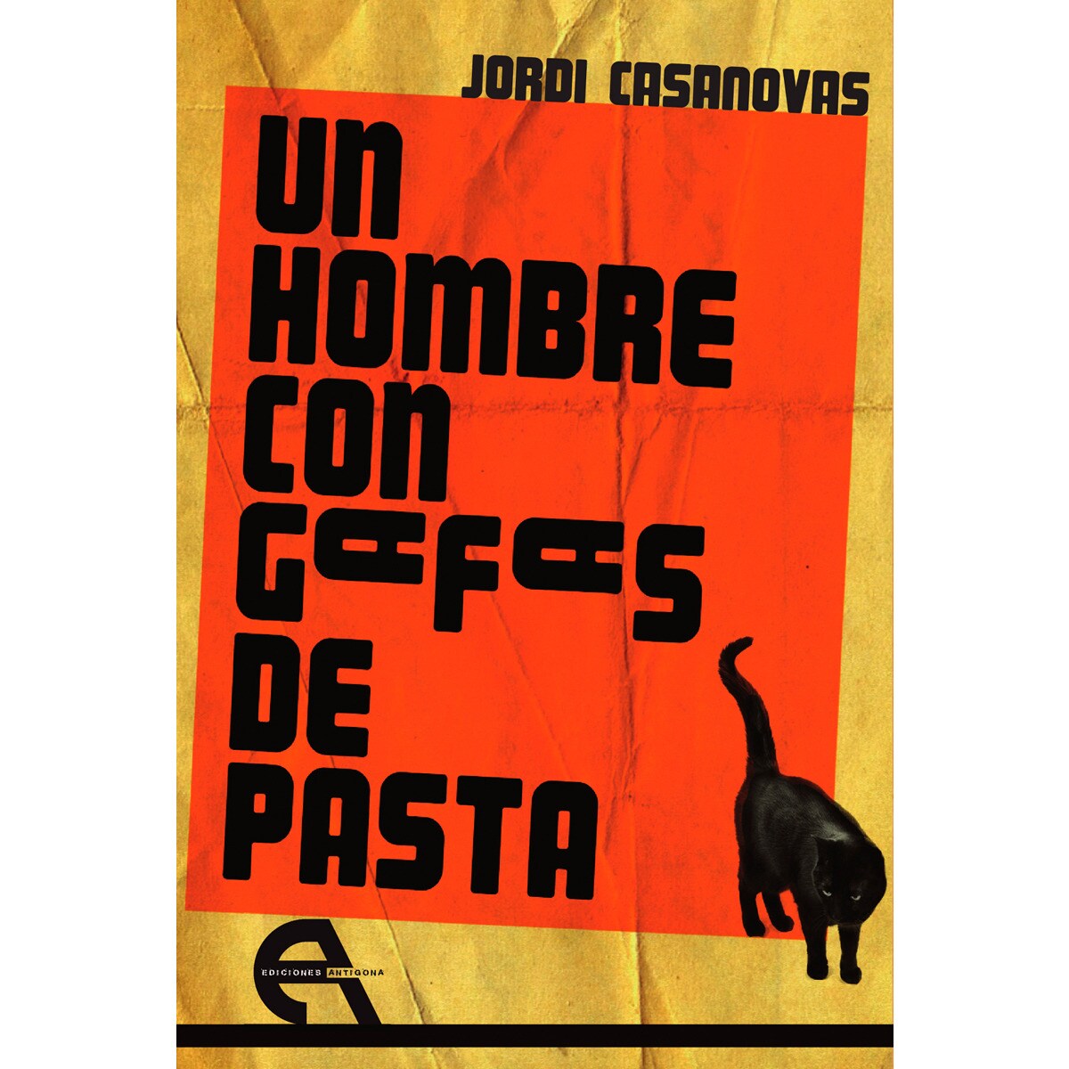 Un hombre con gafas de pasta (Capa mole com abas) 1