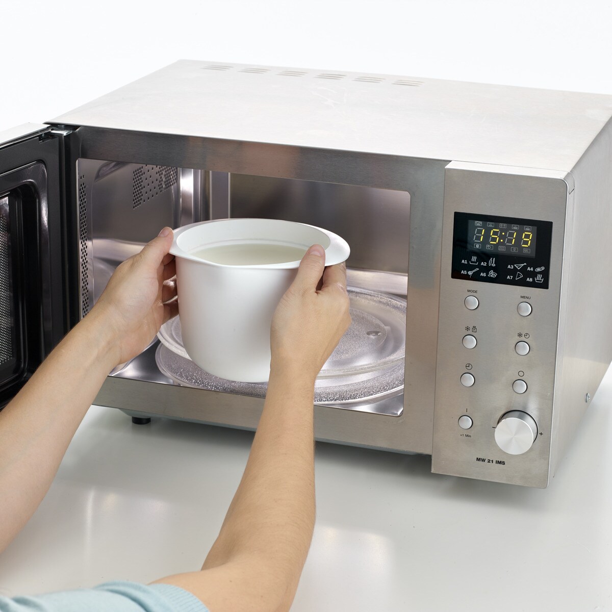 Molde para queijo fresco Lékué Cheese Maker Branco-3